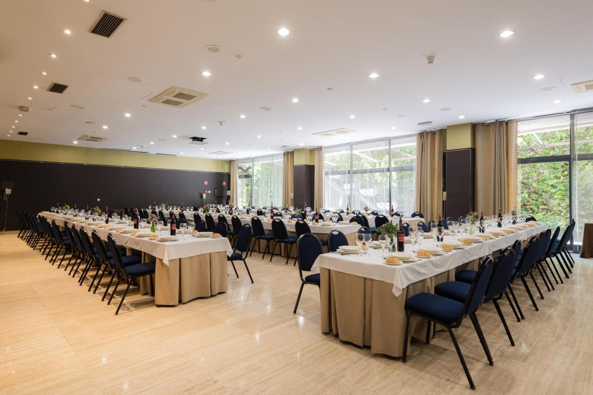 Hotel Ciudad De וייאדוליד מראה חיצוני תמונה