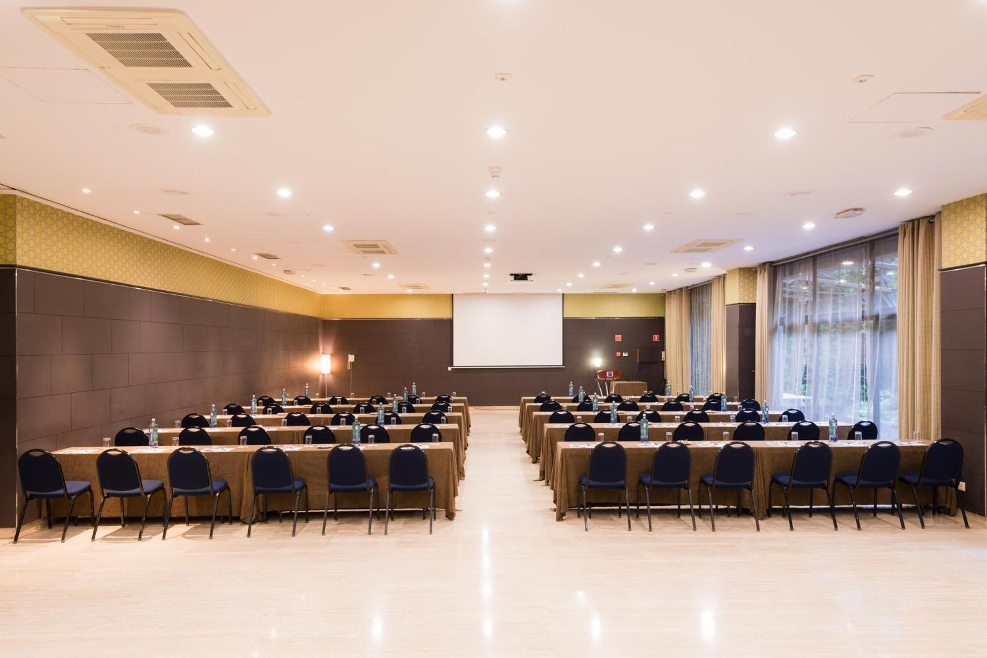 Hotel Ciudad De וייאדוליד מראה חיצוני תמונה
