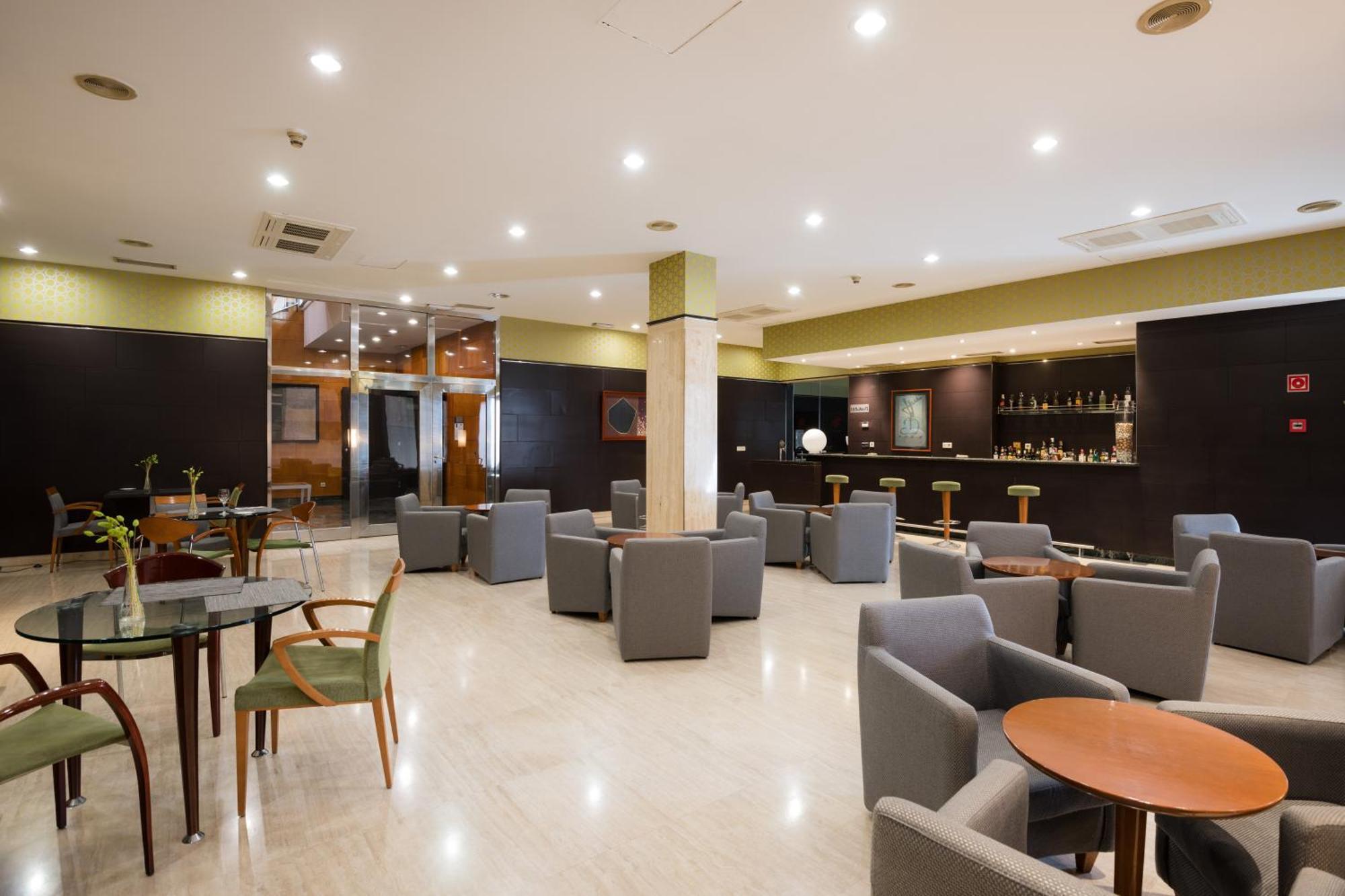 Hotel Ciudad De וייאדוליד מראה חיצוני תמונה