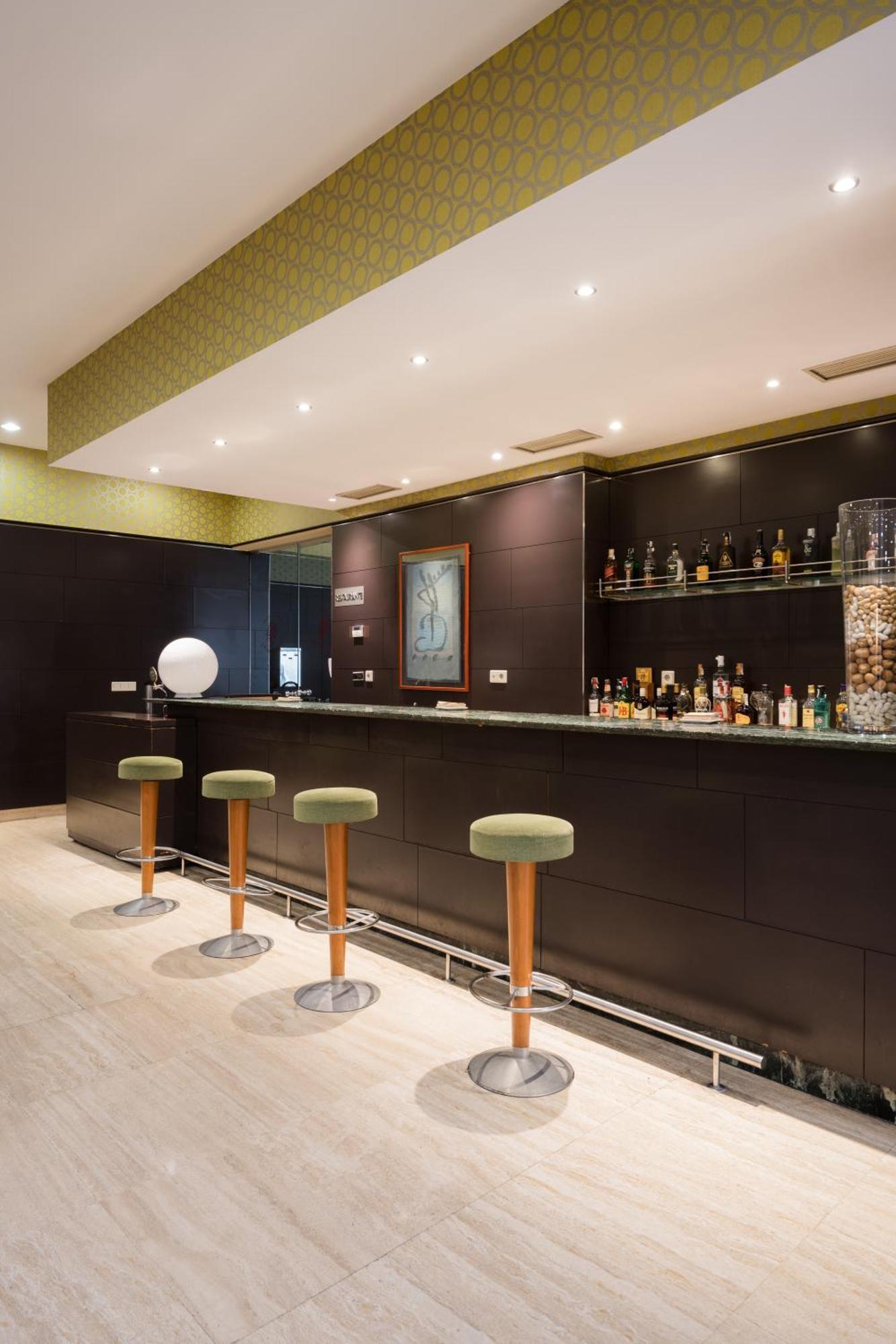 Hotel Ciudad De וייאדוליד מראה חיצוני תמונה