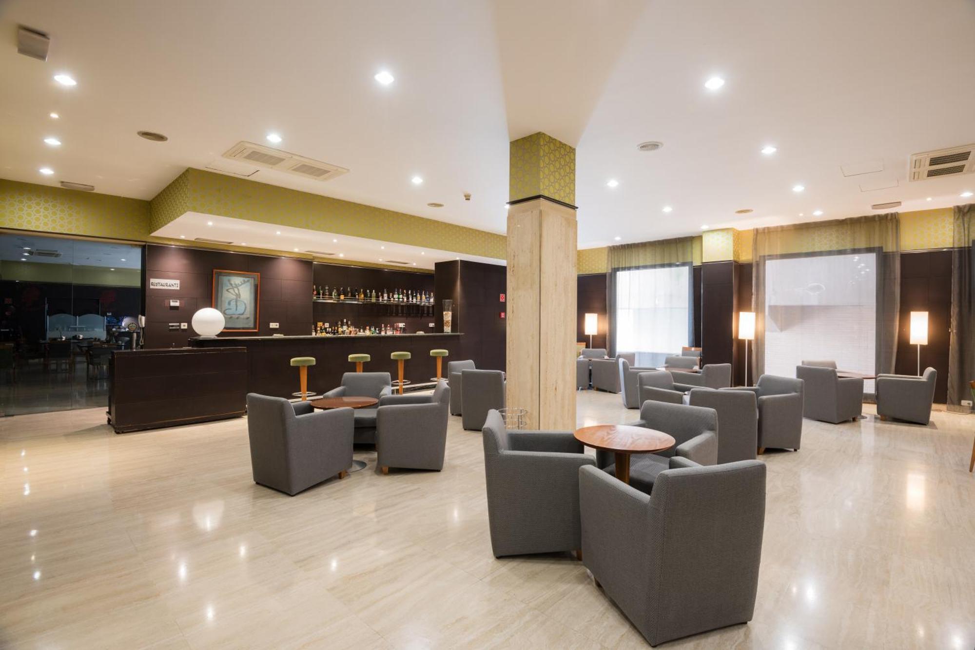 Hotel Ciudad De וייאדוליד מראה חיצוני תמונה