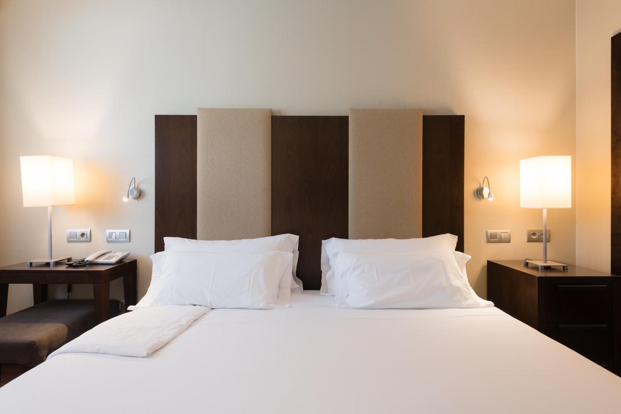 Hotel Ciudad De וייאדוליד מראה חיצוני תמונה