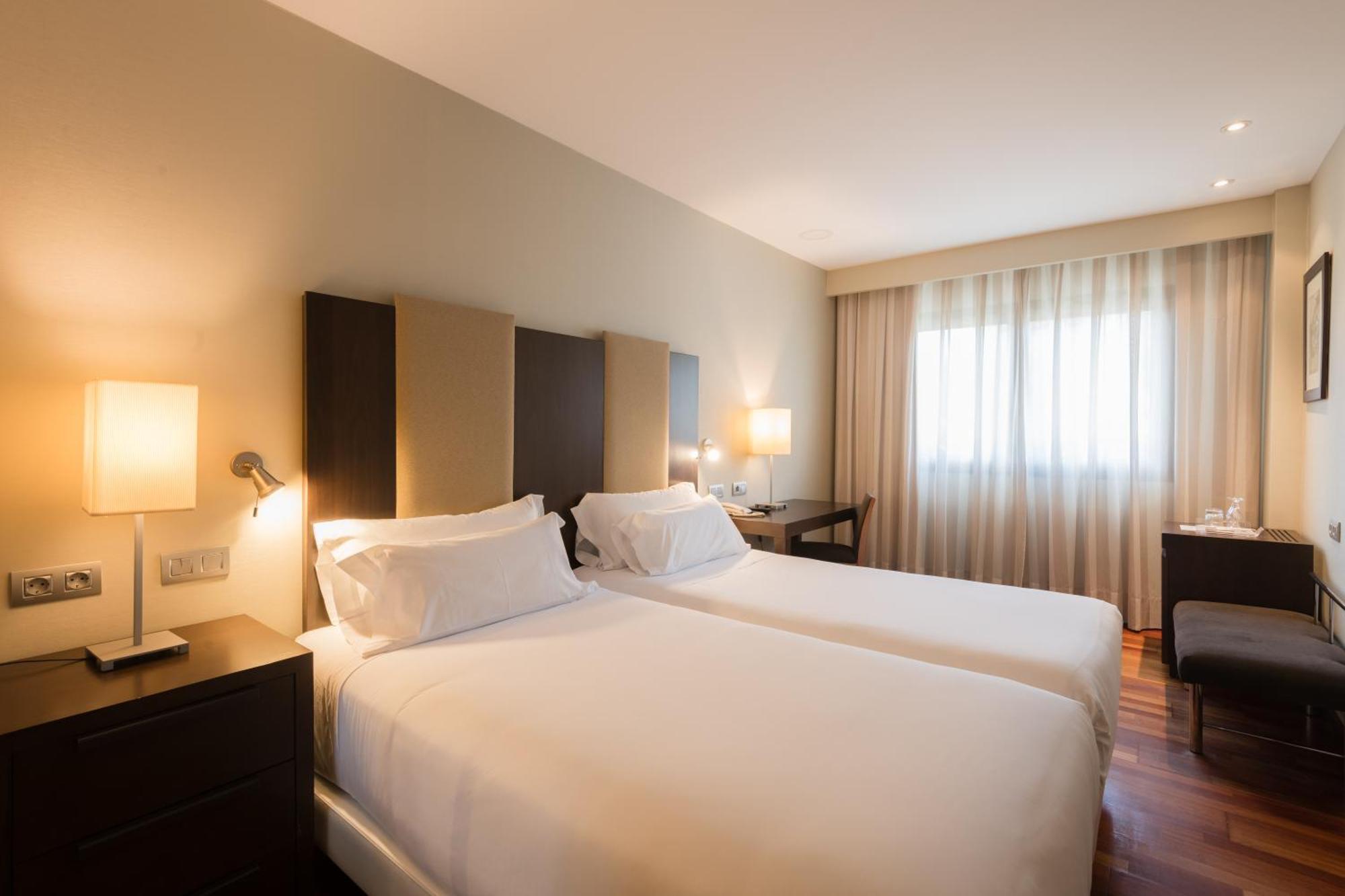 Hotel Ciudad De וייאדוליד מראה חיצוני תמונה
