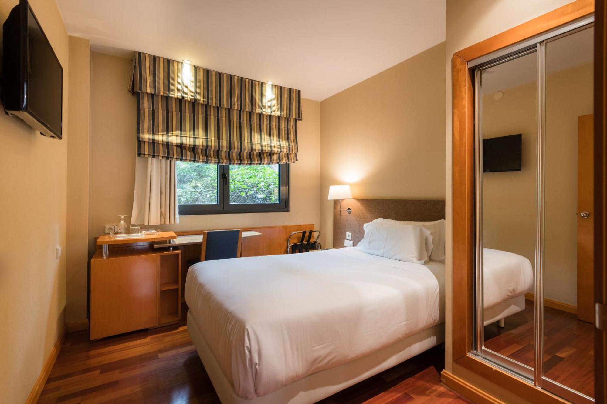 Hotel Ciudad De וייאדוליד מראה חיצוני תמונה