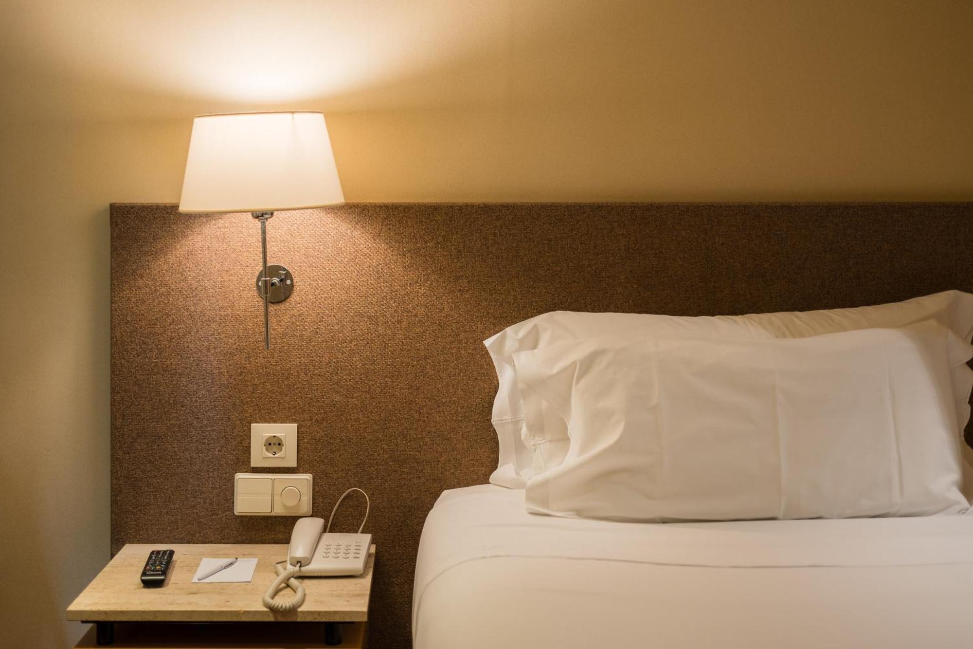 Hotel Ciudad De וייאדוליד מראה חיצוני תמונה