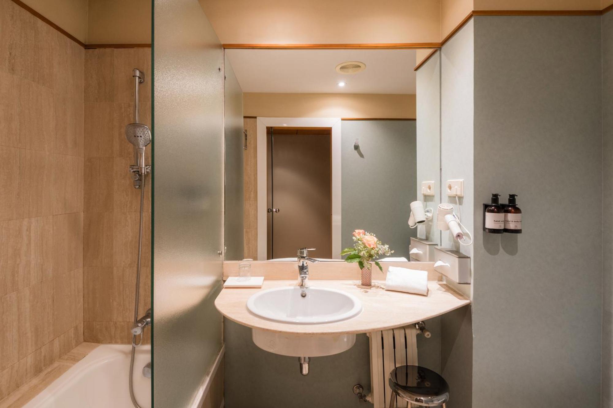 Hotel Ciudad De וייאדוליד מראה חיצוני תמונה
